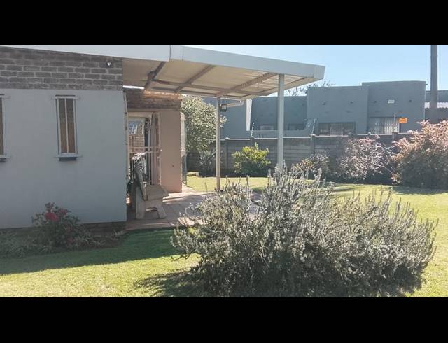 4 BEDROOM HOUSE FOR SALE IN GREENHILLS